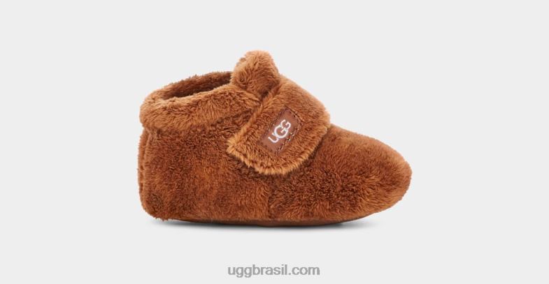 castanha 4VTTD2033 UGG bebê bixbee e gorro