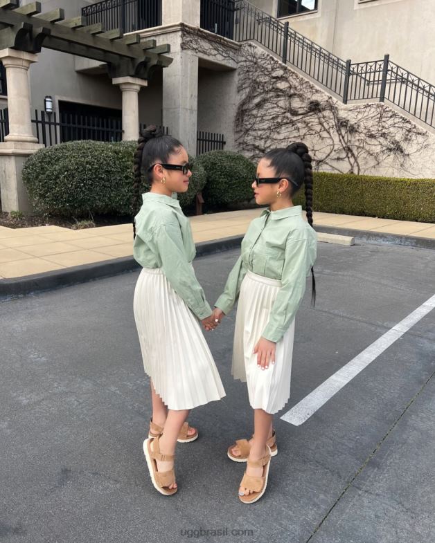 castanha 4VTTD1703 UGG crianças estrela dourada