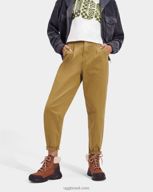 castanha 4VTTD562 UGG mulheres Yose fluff v2