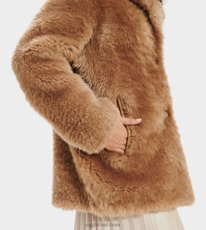 ânfora 4VTTD1171 UGG mulheres casaco curto lianna