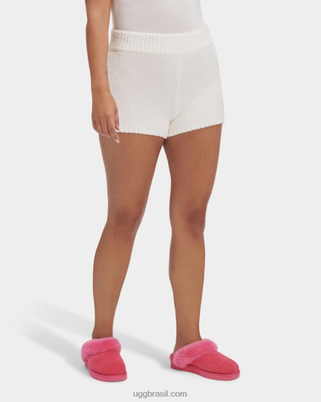 creme 4VTTD979 UGG mulheres finola curta